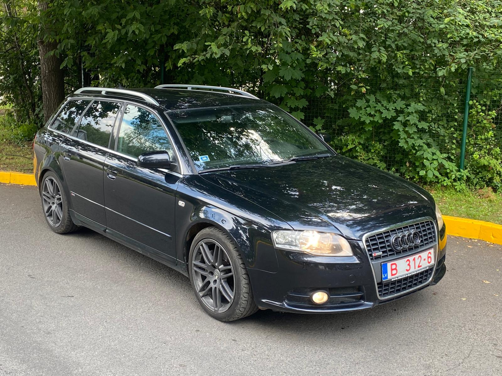 AUDI A4 S-LINE