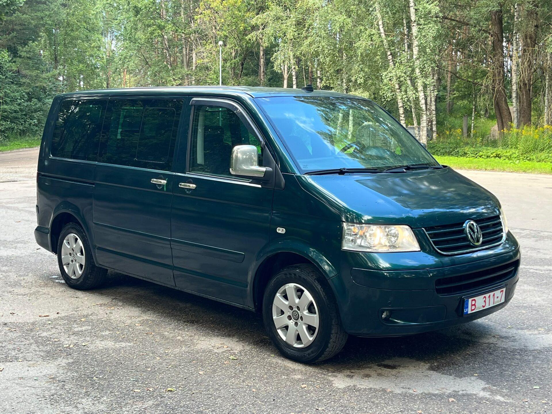 VW MULTIVAN 7-SEATER