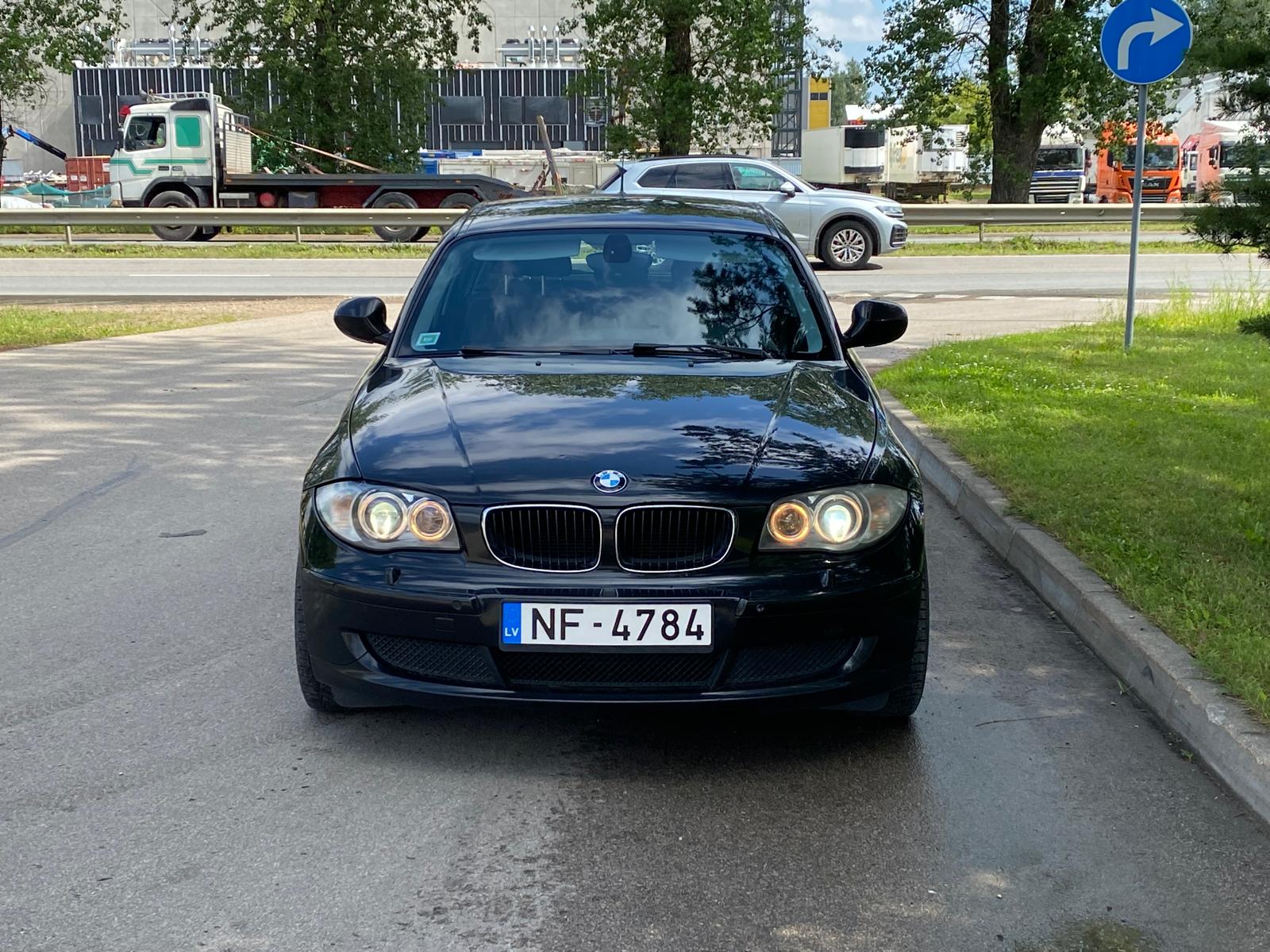BMW 120
