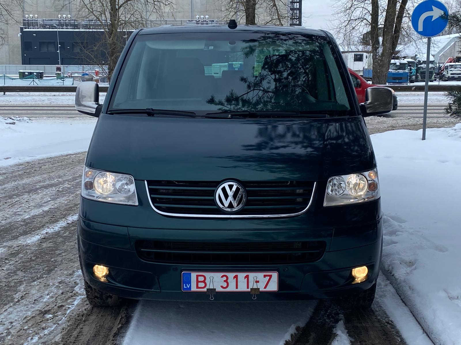 VW MULTIVAN 7-SEATER