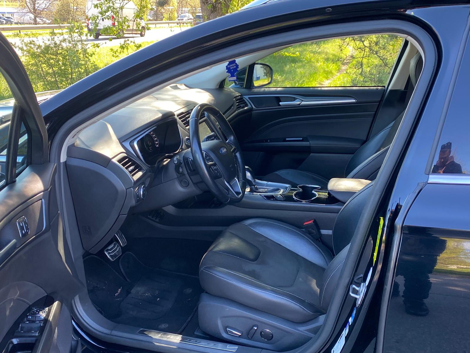 FORD MONDEO