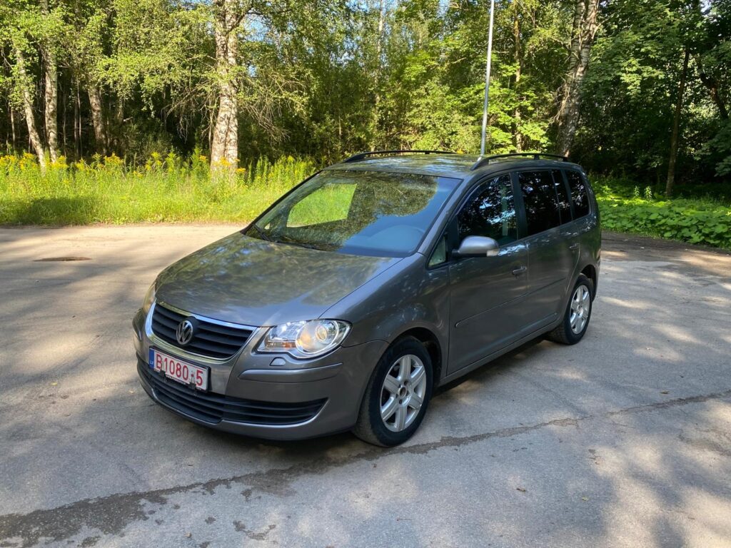 VW TOURAN