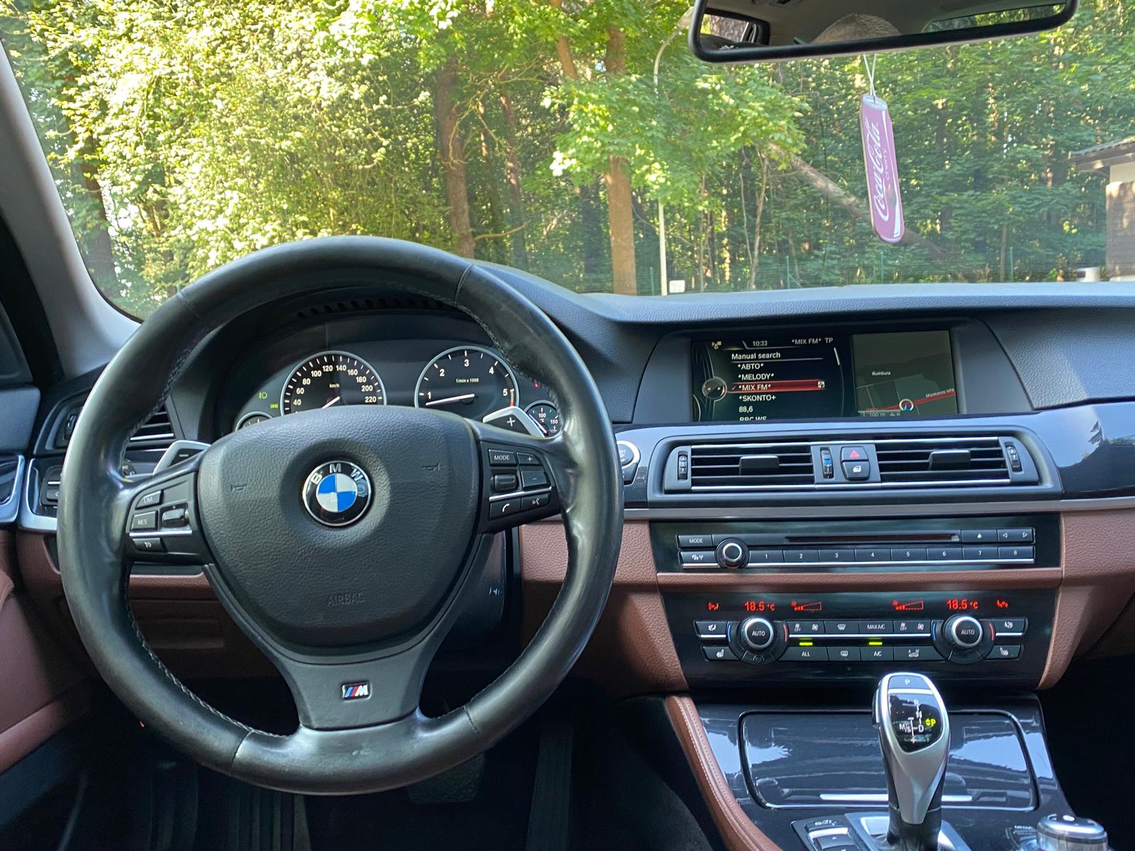 BMW 530 F11