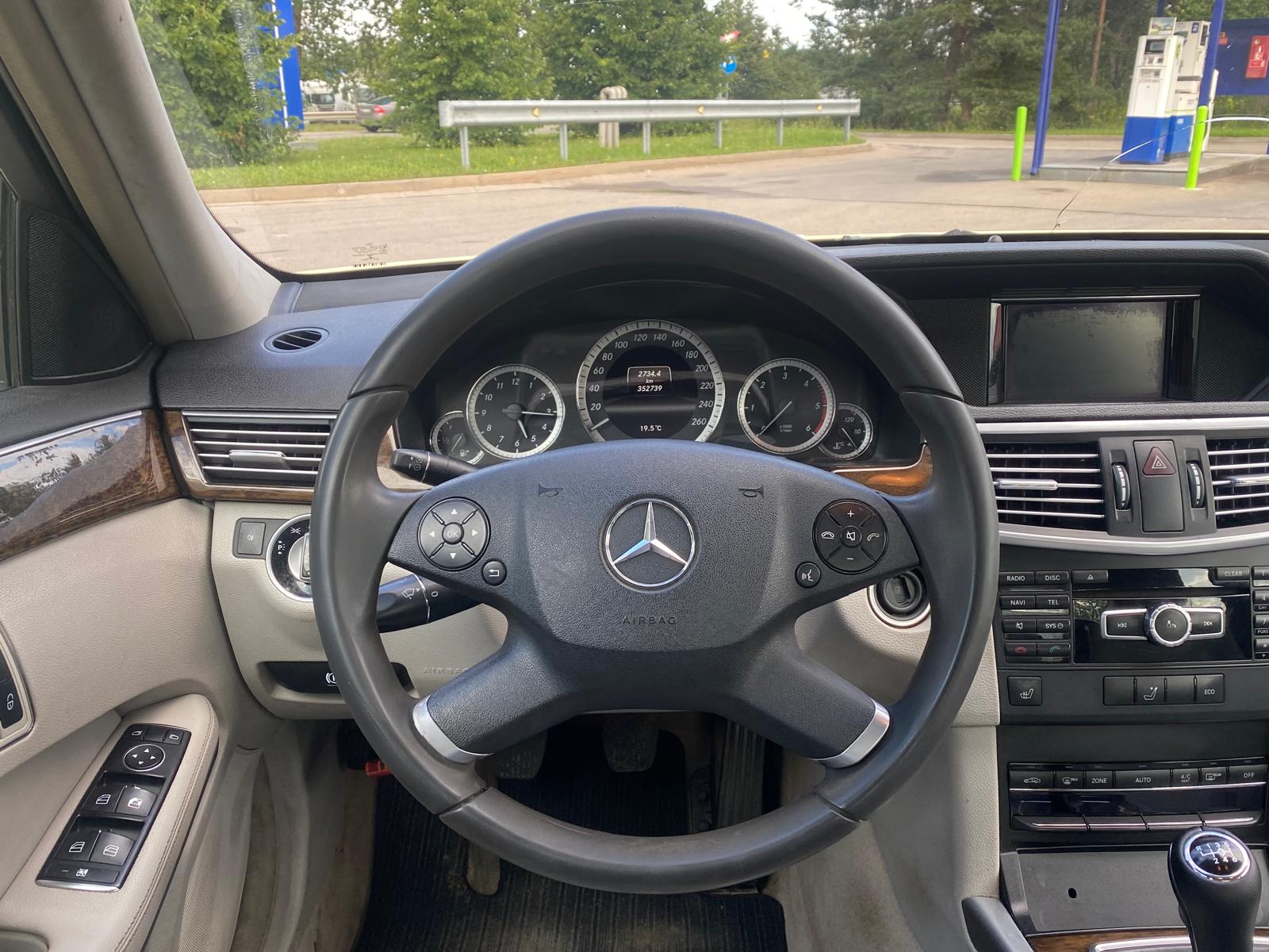 Mercedes Benz E200 blue efficiency