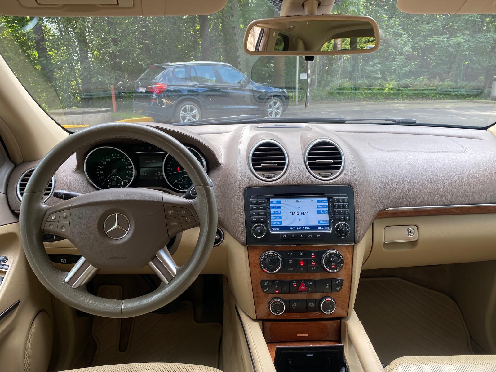MERCEDES BENZ GL 320