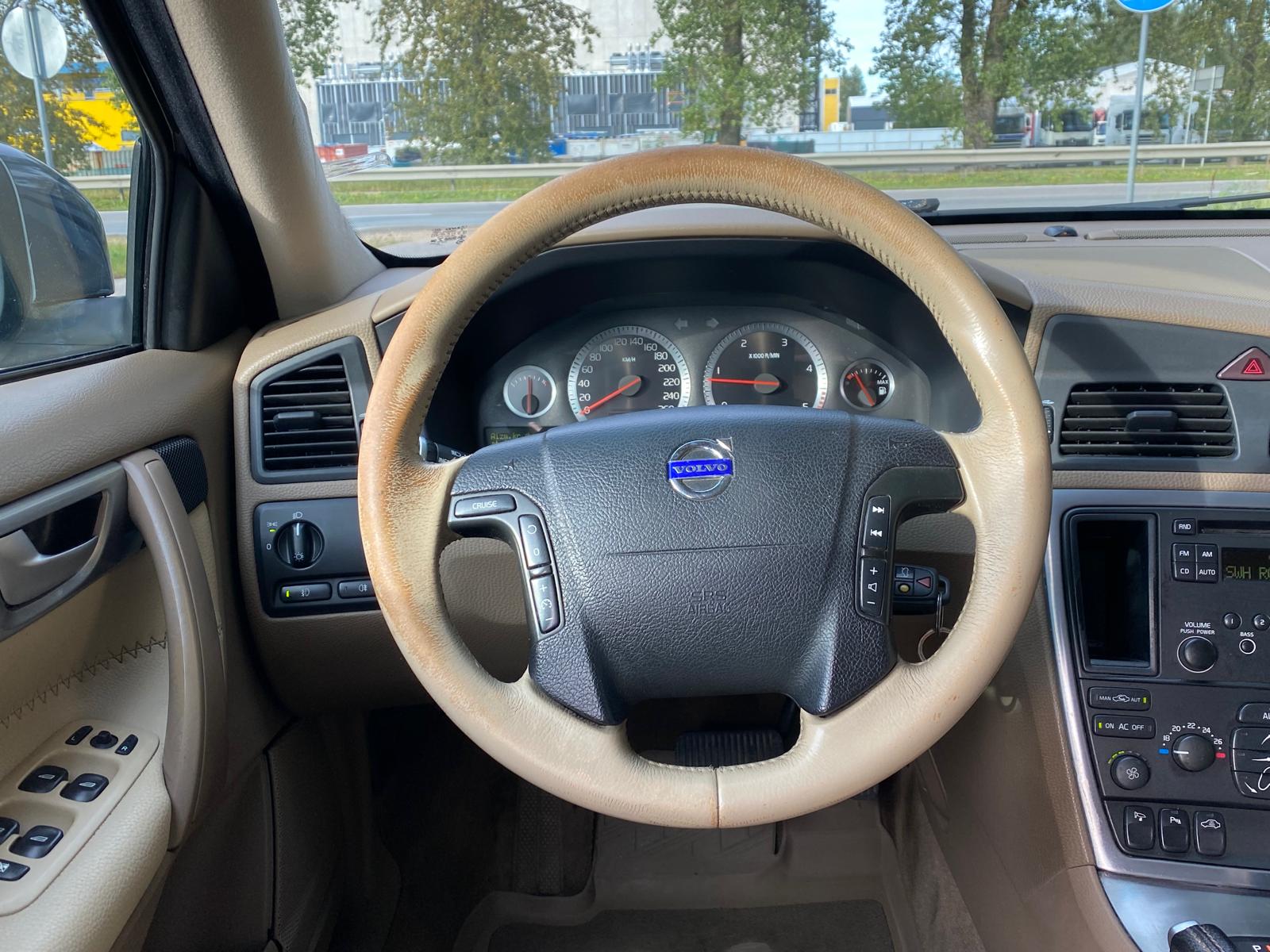 VOLVO XC70 CROSS COUNTRY