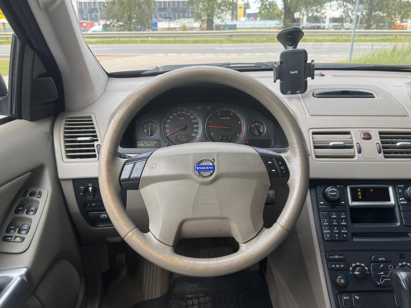 VOLVO XC90 D5 AWD