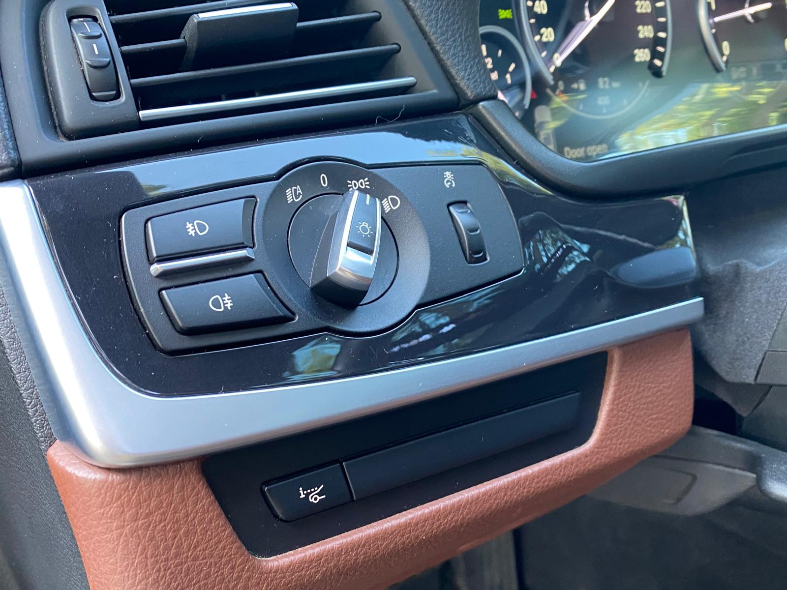 BMW 530 F11