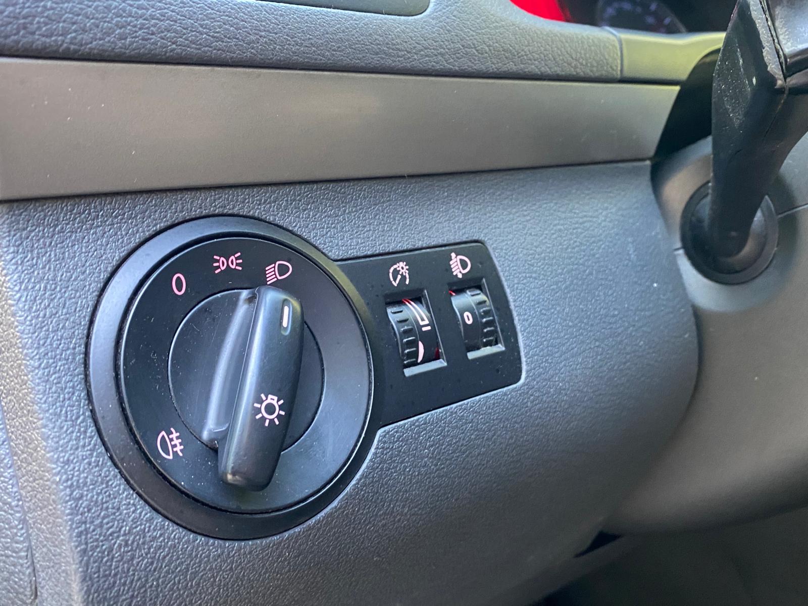 VW TOURAN