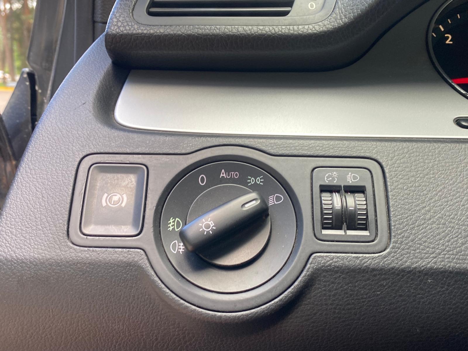 VW PASSAT