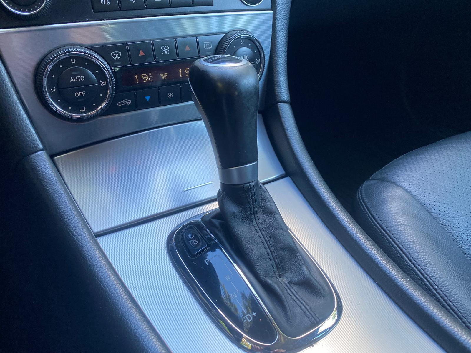 MERCEDES BENZ C220 AVANTGARDE