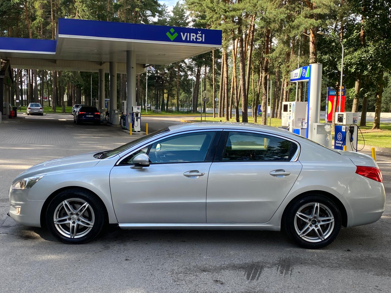 PEUGEOT 508