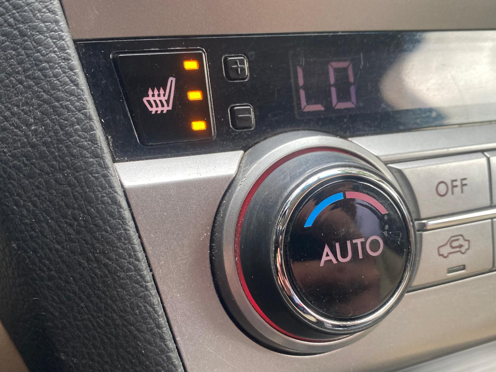 SUBARU LEGACY SYMEMTRICAL AWD