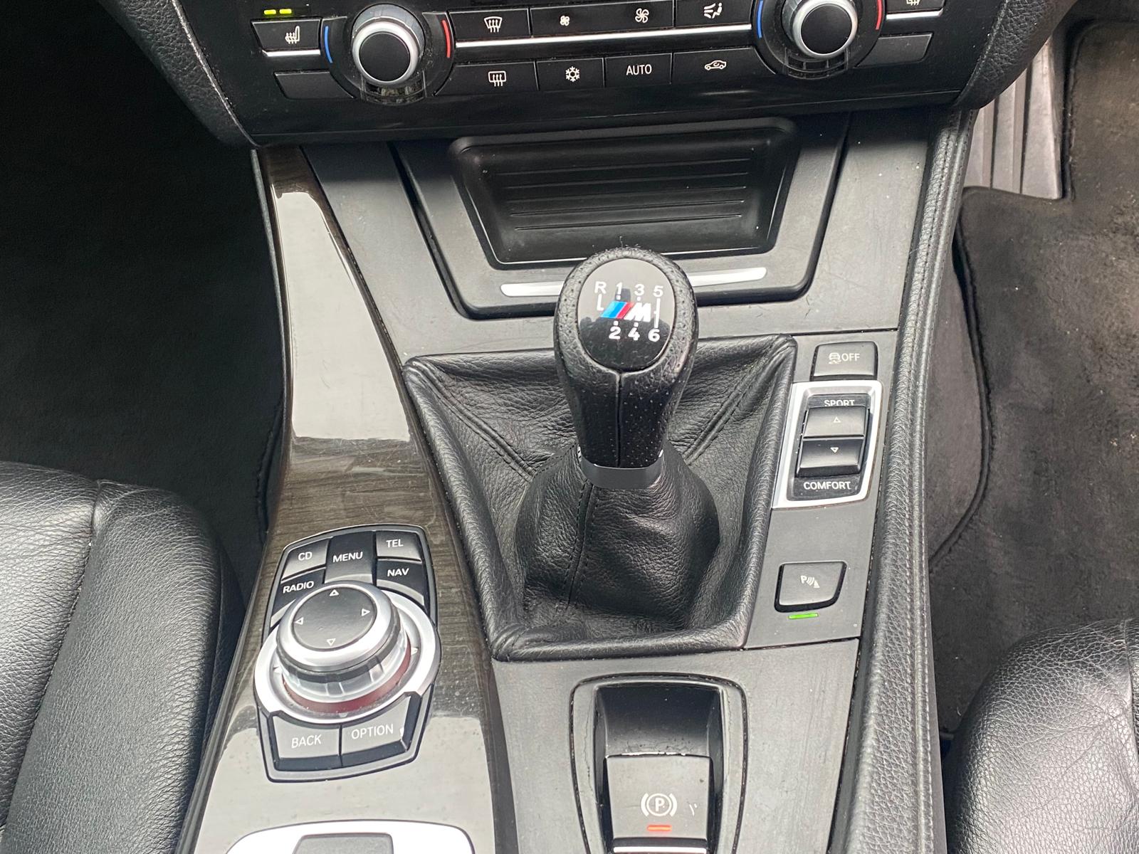 BMW 520(F12)