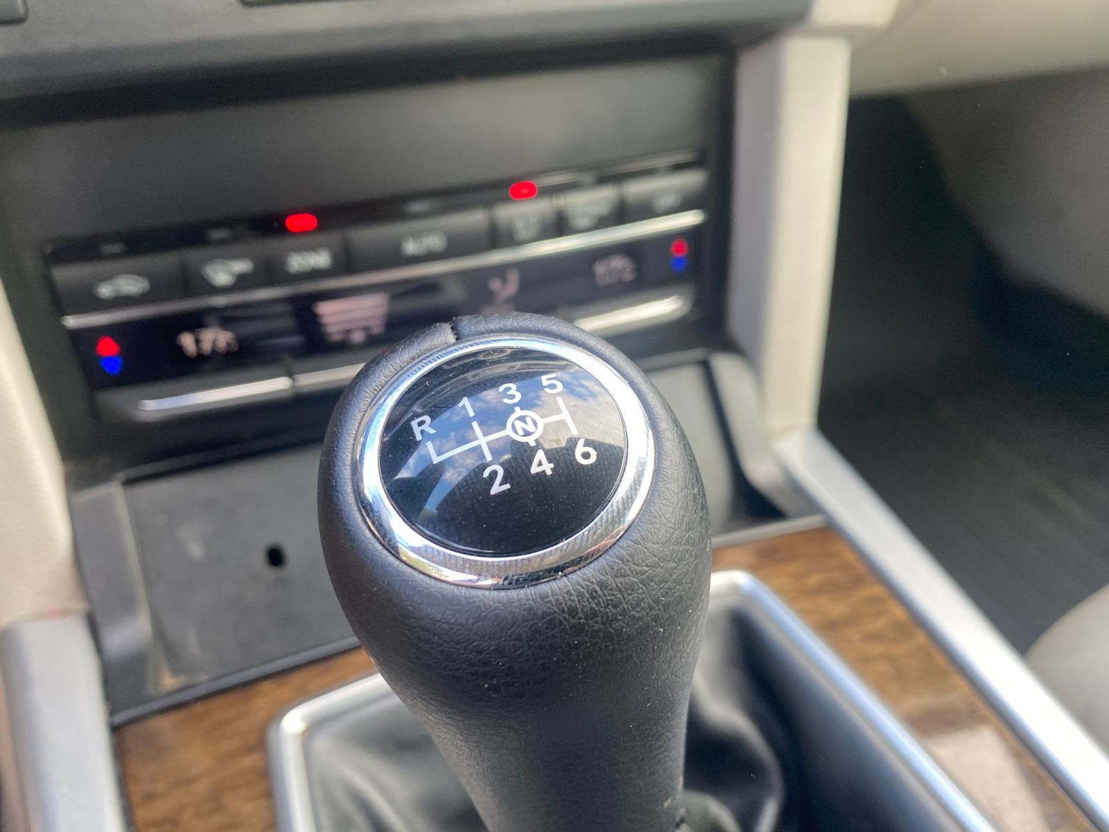 Mercedes Benz E200 blue efficiency