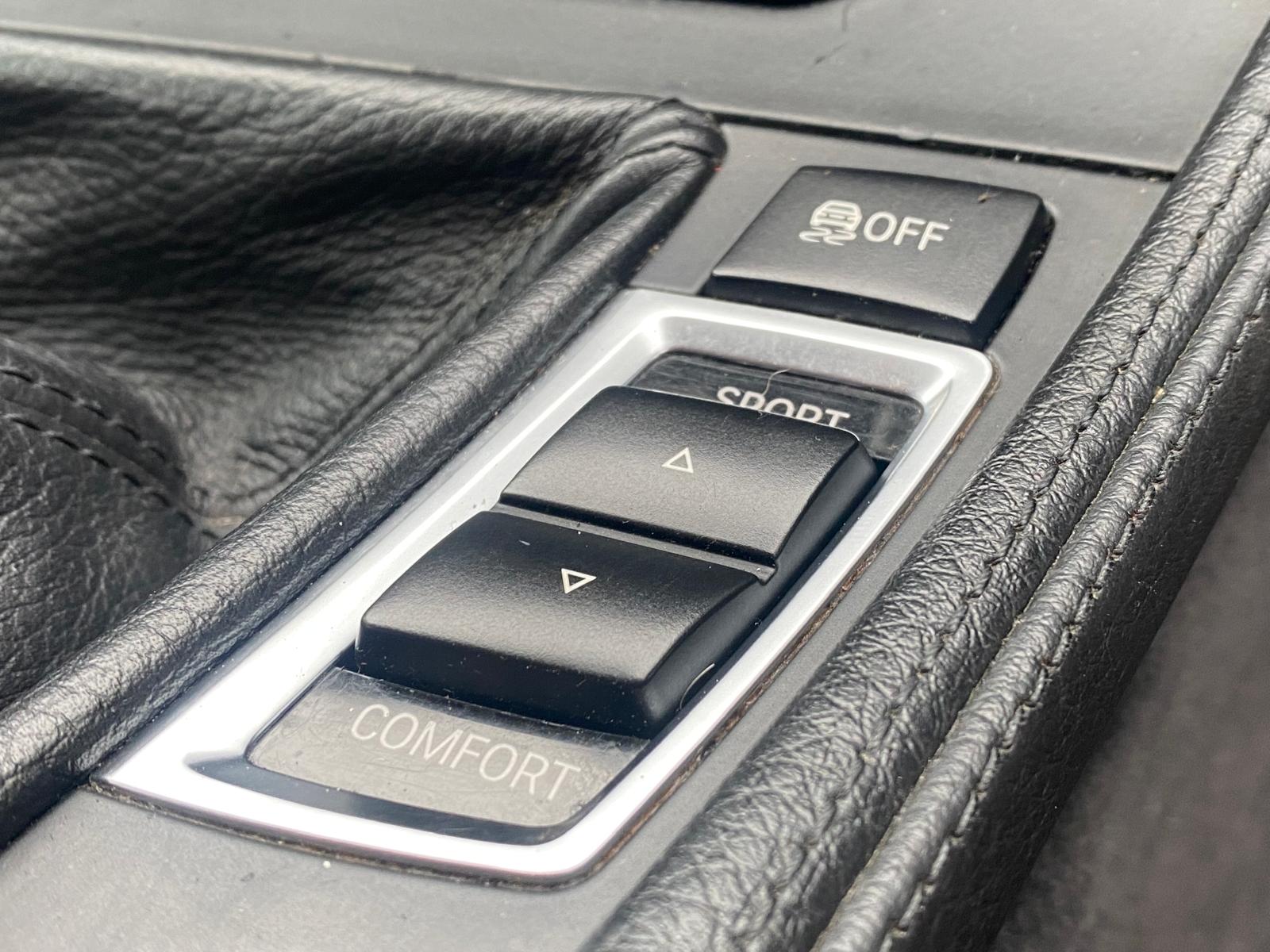 BMW 520(F12)