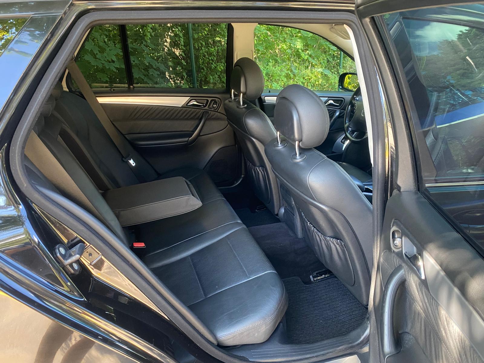 MERCEDES BENZ C220 AVANTGARDE