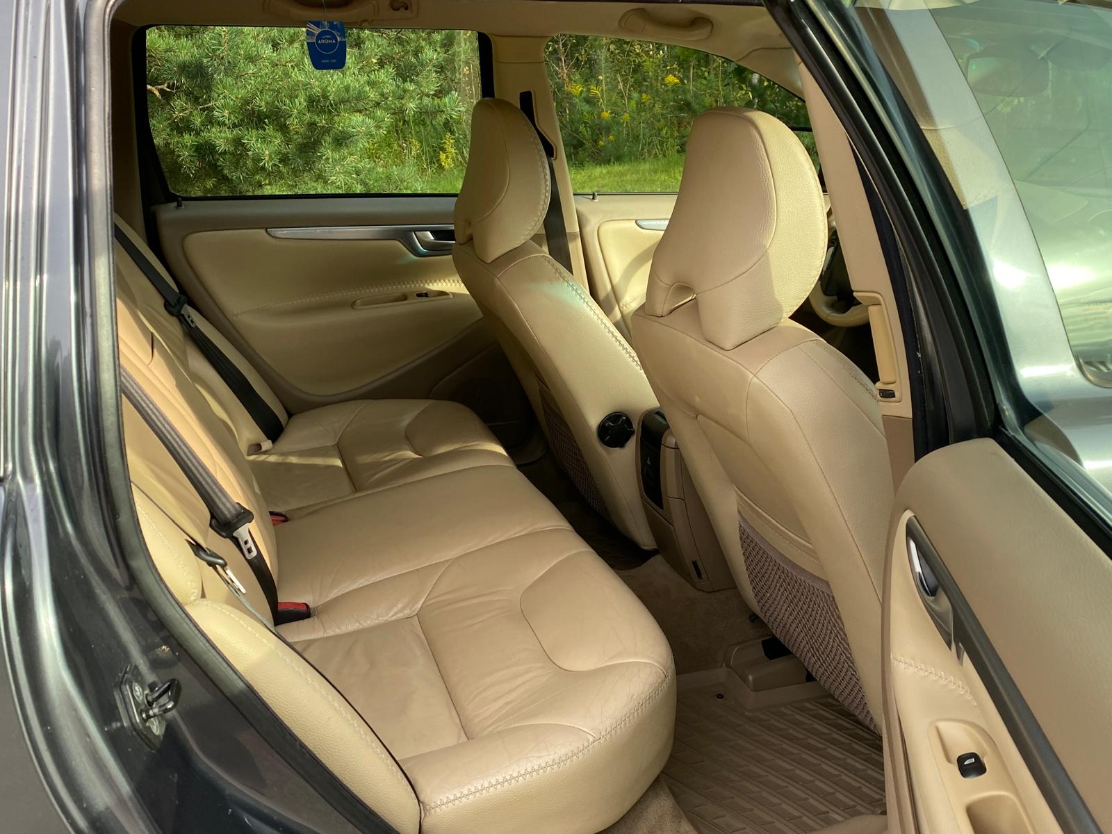 VOLVO XC70 CROSS COUNTRY