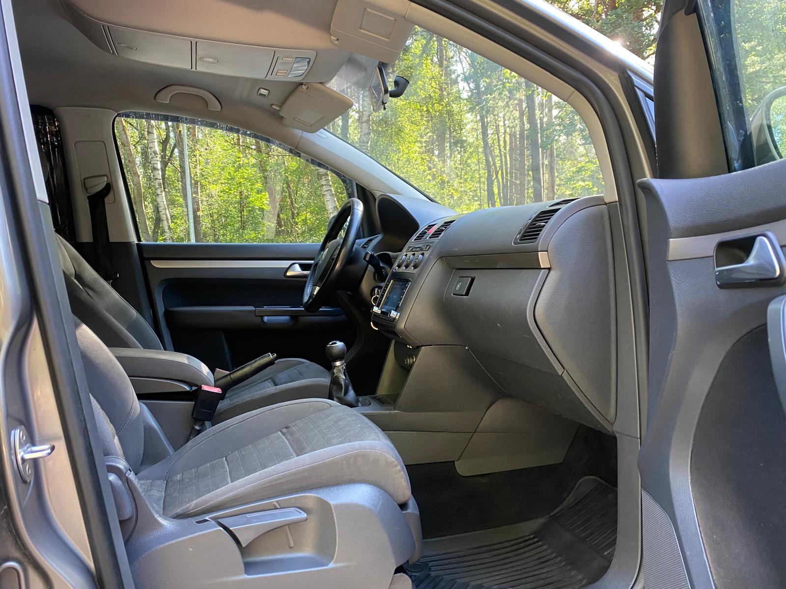 VW TOURAN
