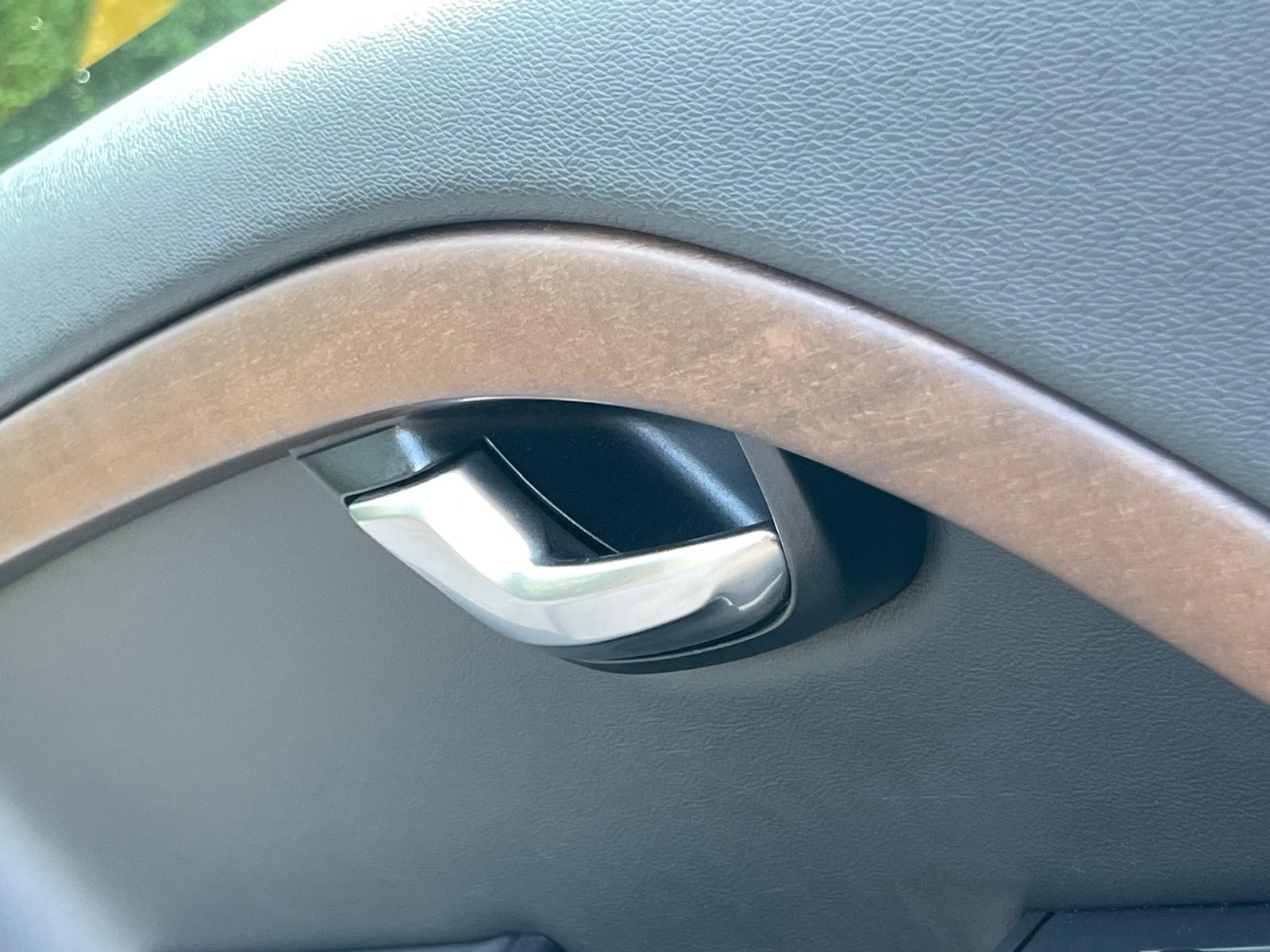 VOLVO V70 SUMMUM