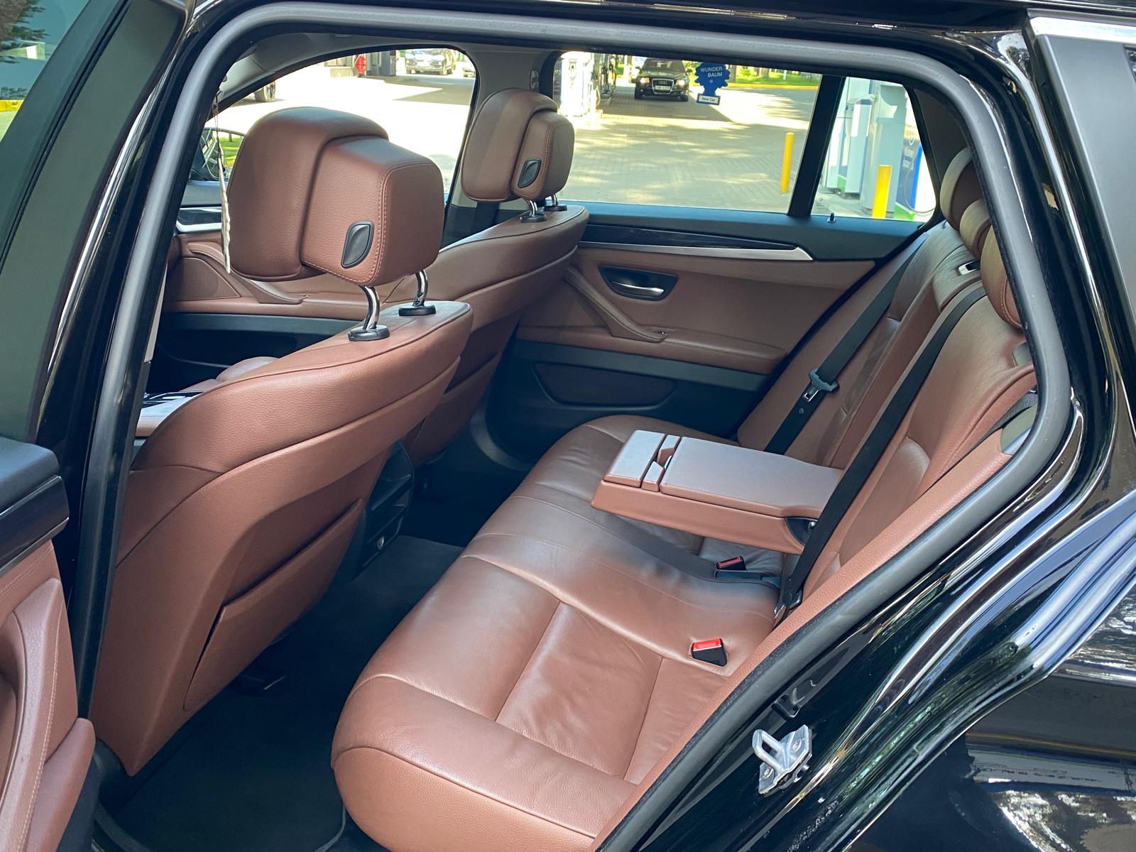 BMW 530 F11