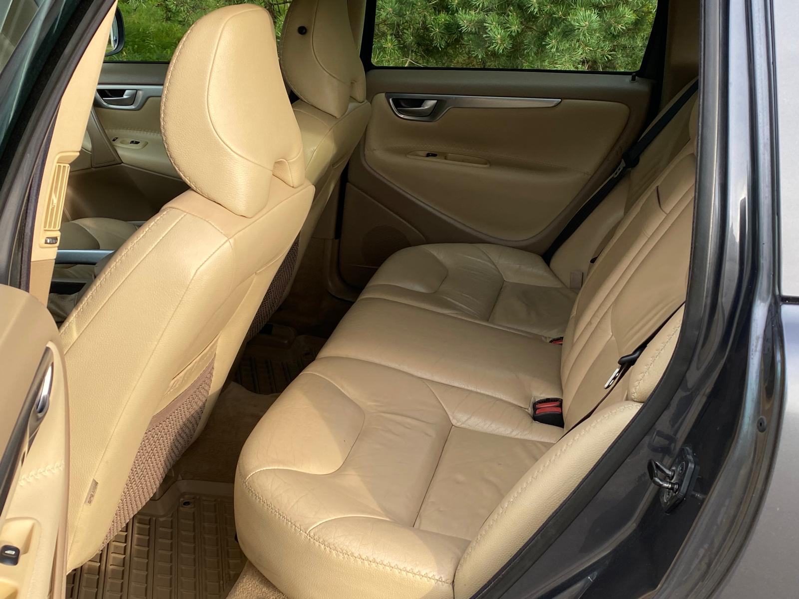 VOLVO XC70 CROSS COUNTRY