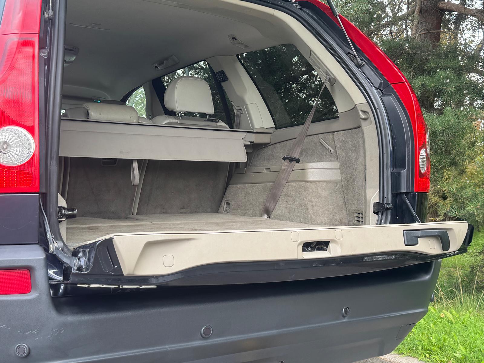 VOLVO XC90 D5 AWD