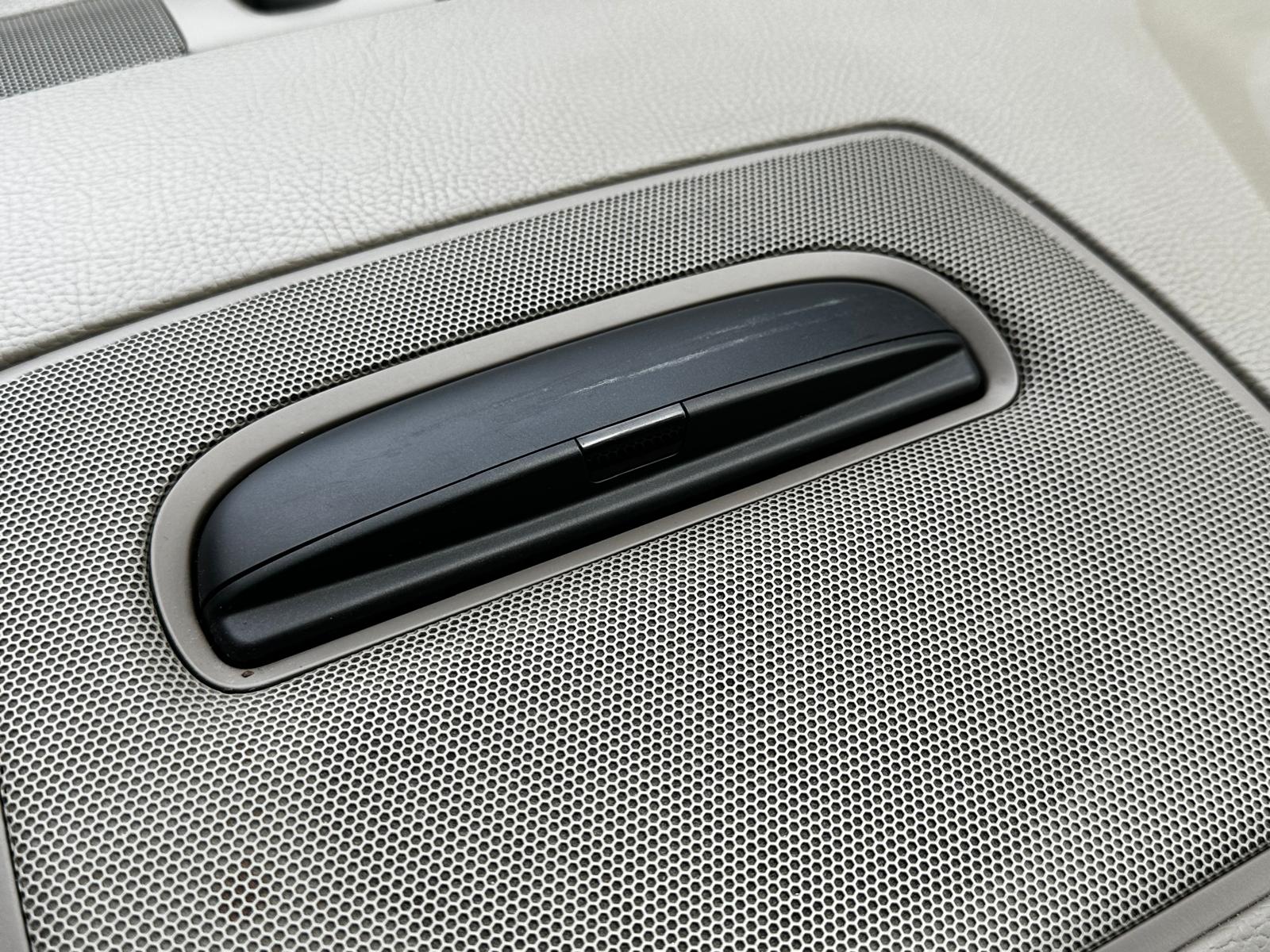 VOLVO XC90 7-VIETAS