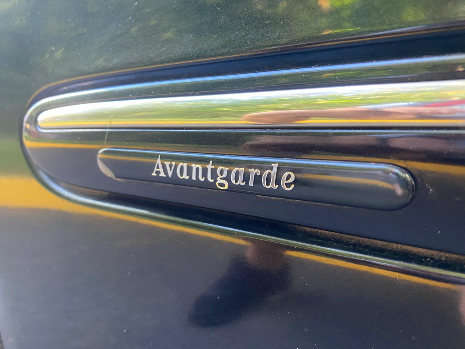 MERCEDES BENZ C220 AVANTGARDE