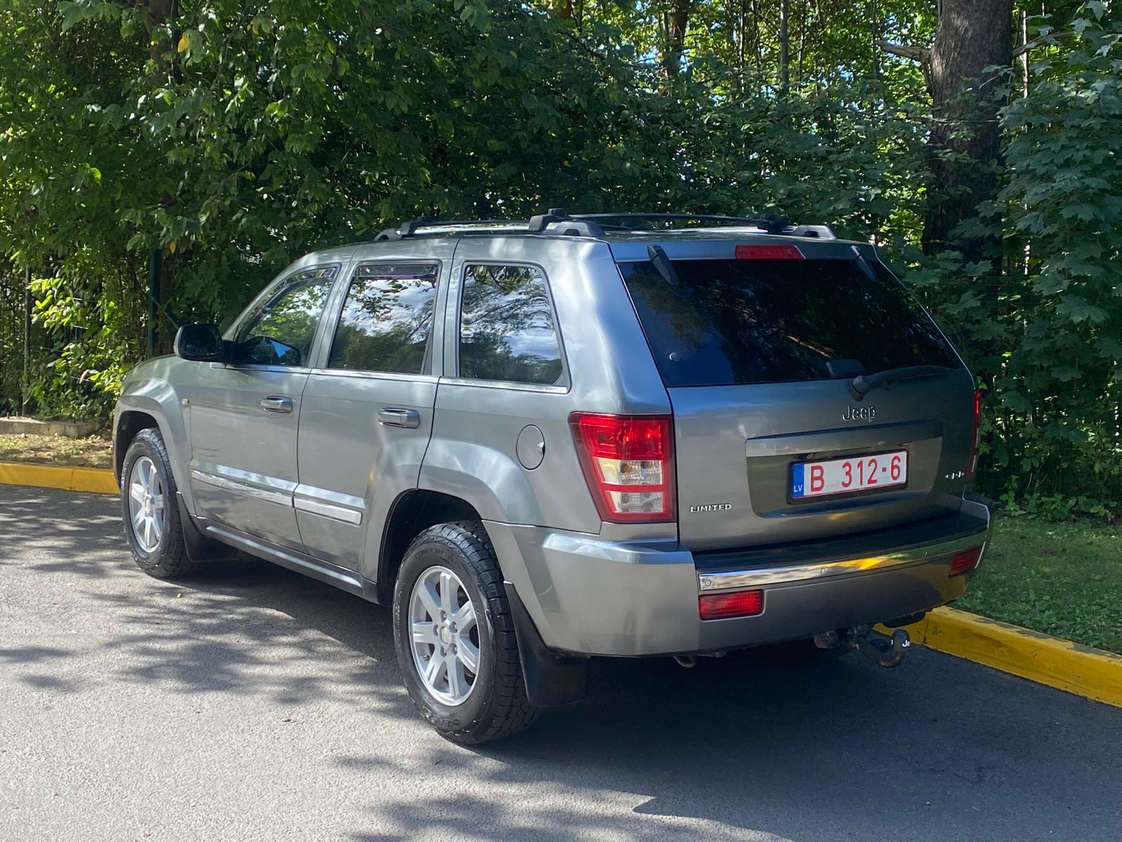 JEEP GRAND CHEROKEE LIMITED EDITION
