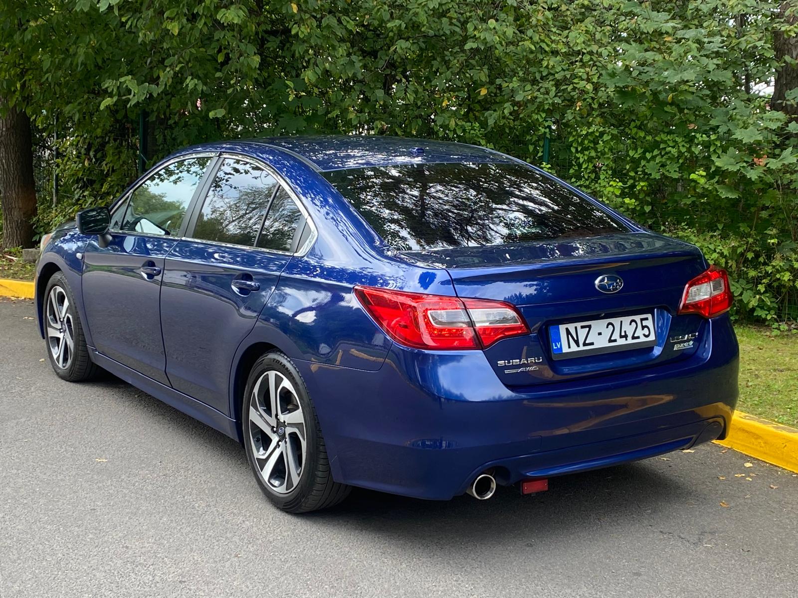 SUBARU LEGACY SYMEMTRICAL AWD