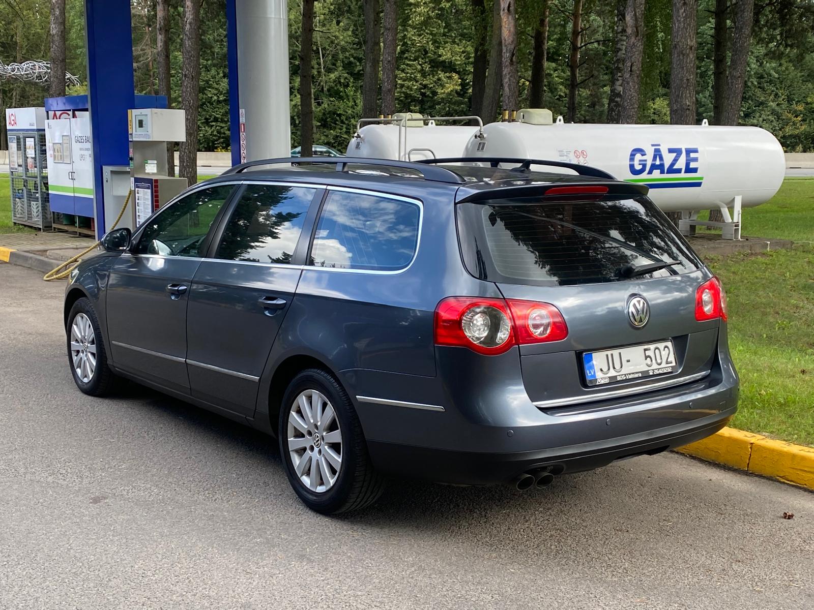 VW PASSAT