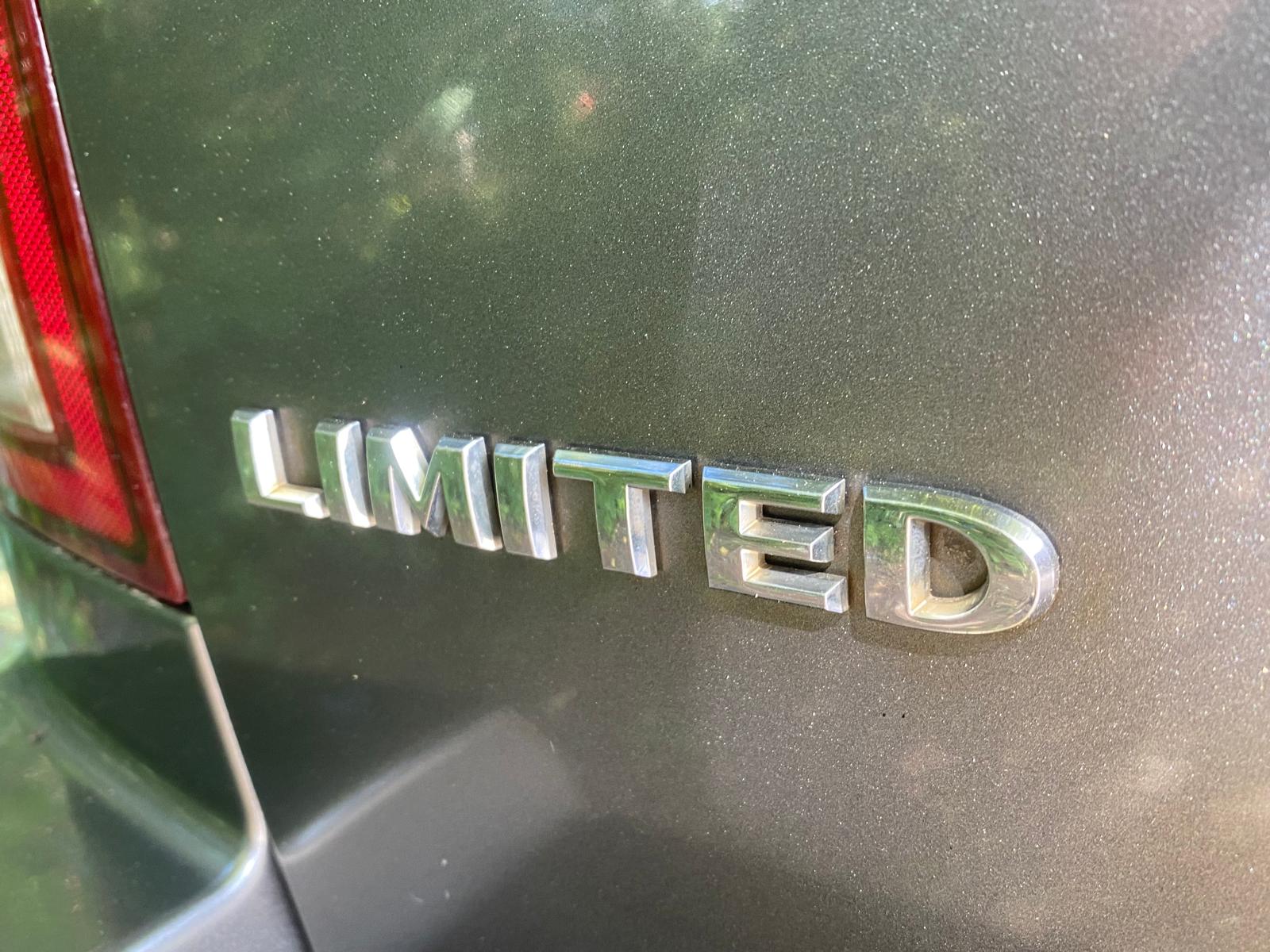 JEEP GRAND CHEROKEE LIMITED EDITION