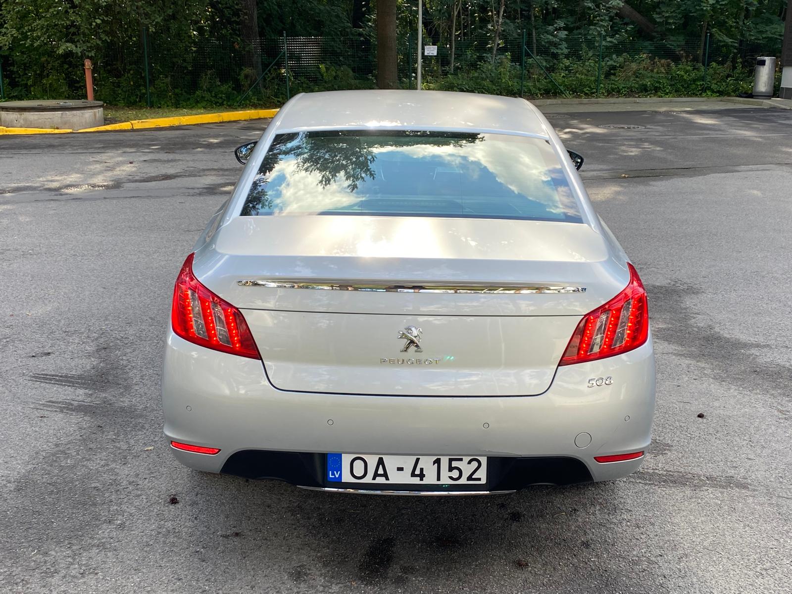 PEUGEOT 508