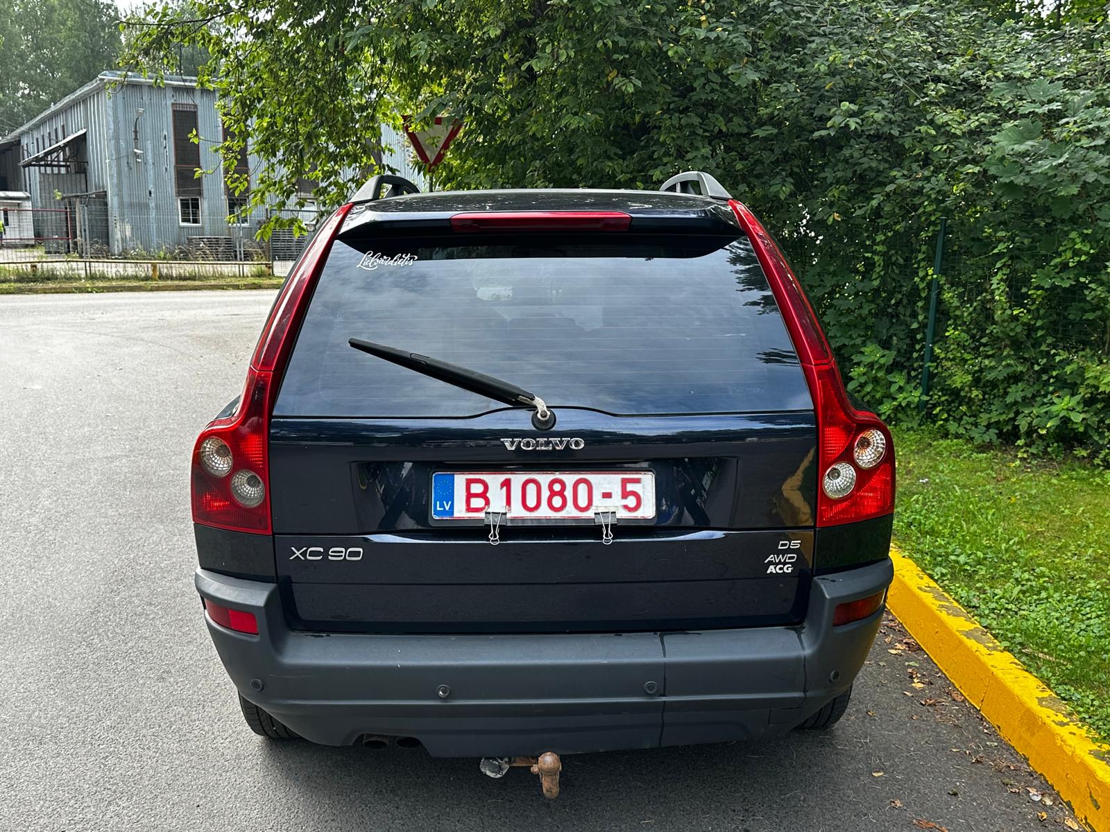 VOLVO XC90 7-VIETAS