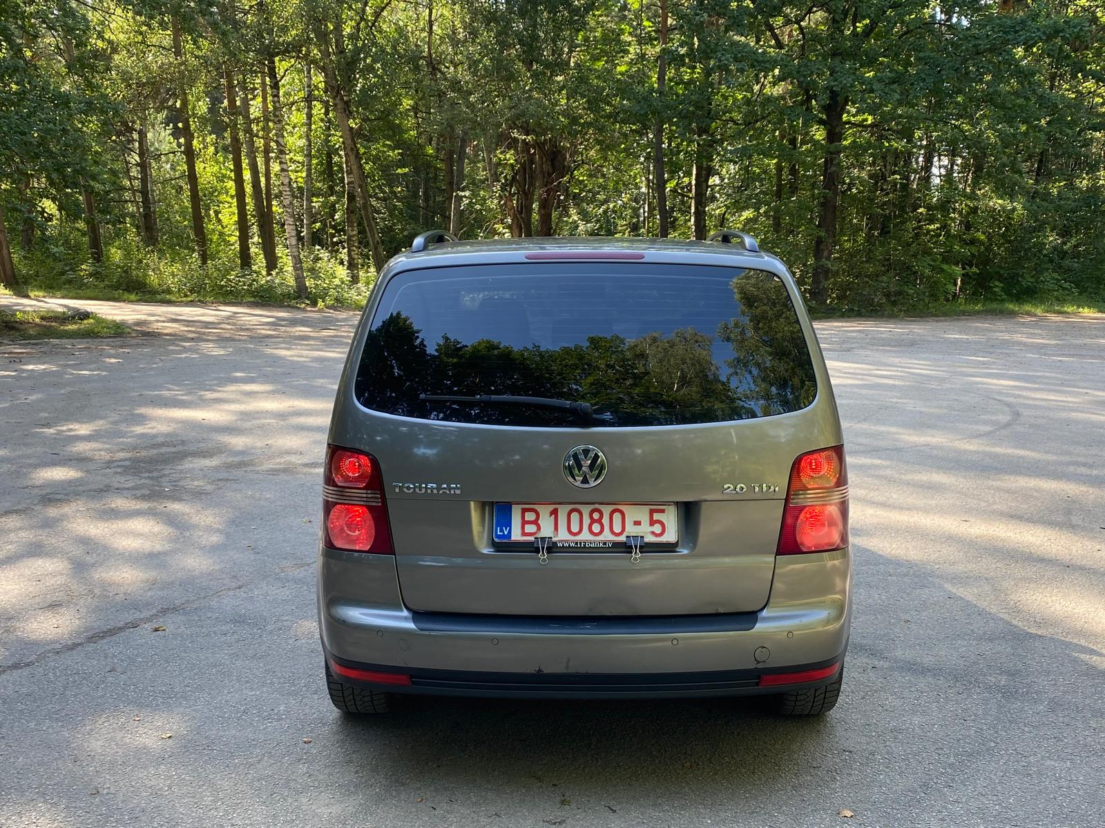 VW TOURAN
