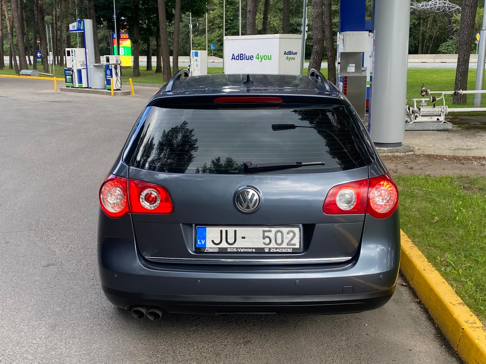 VW PASSAT