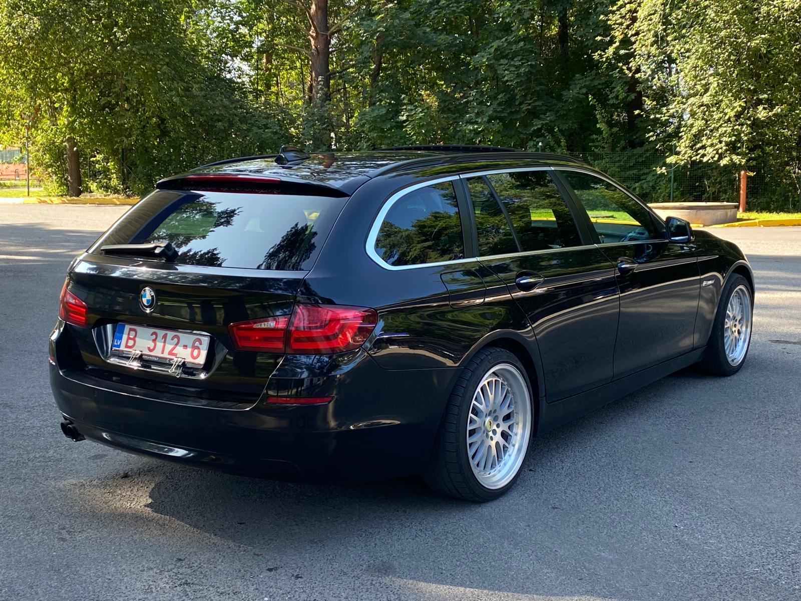 BMW 530 F11