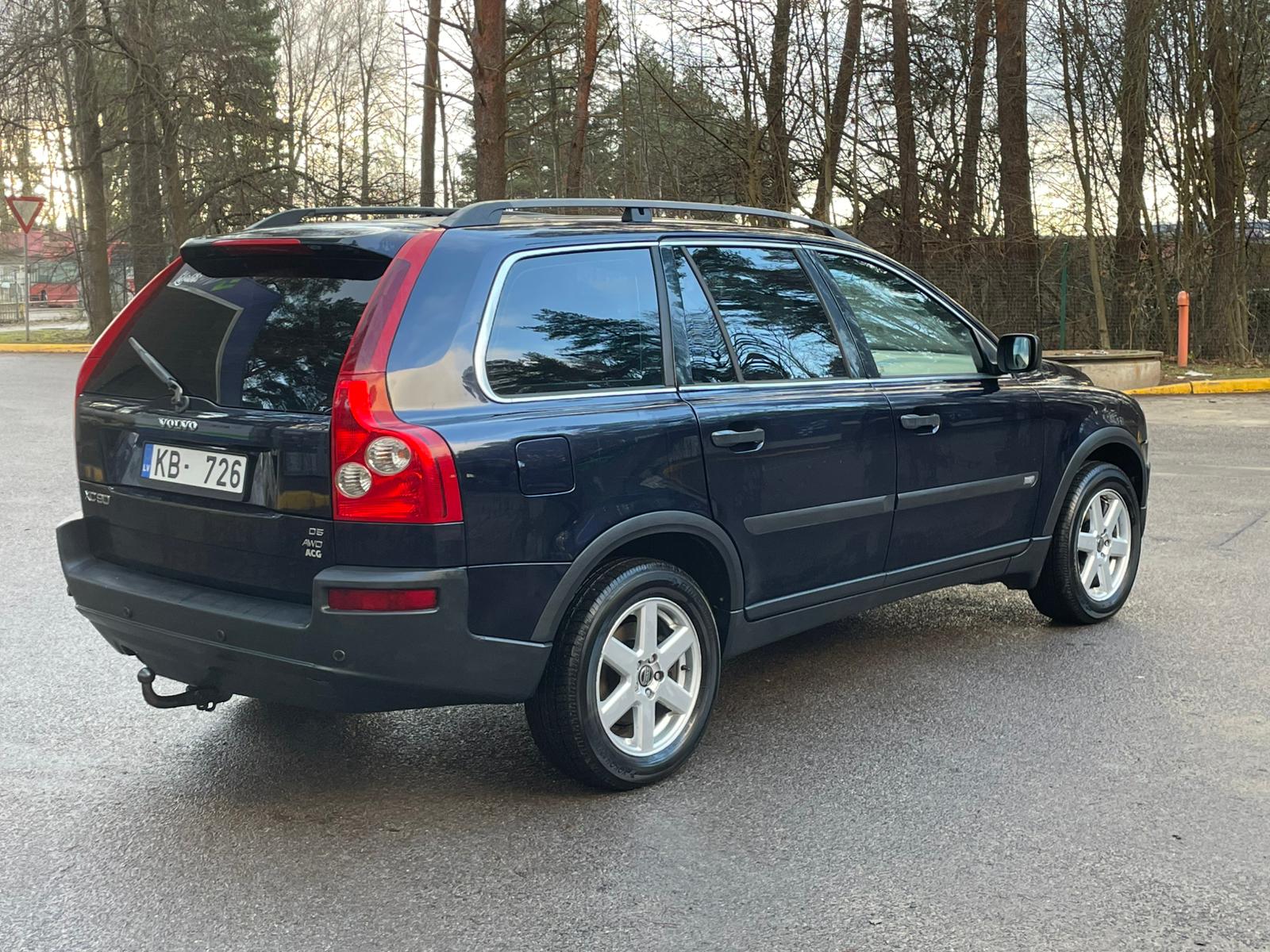 VOLVO XC90 7-SEATS
