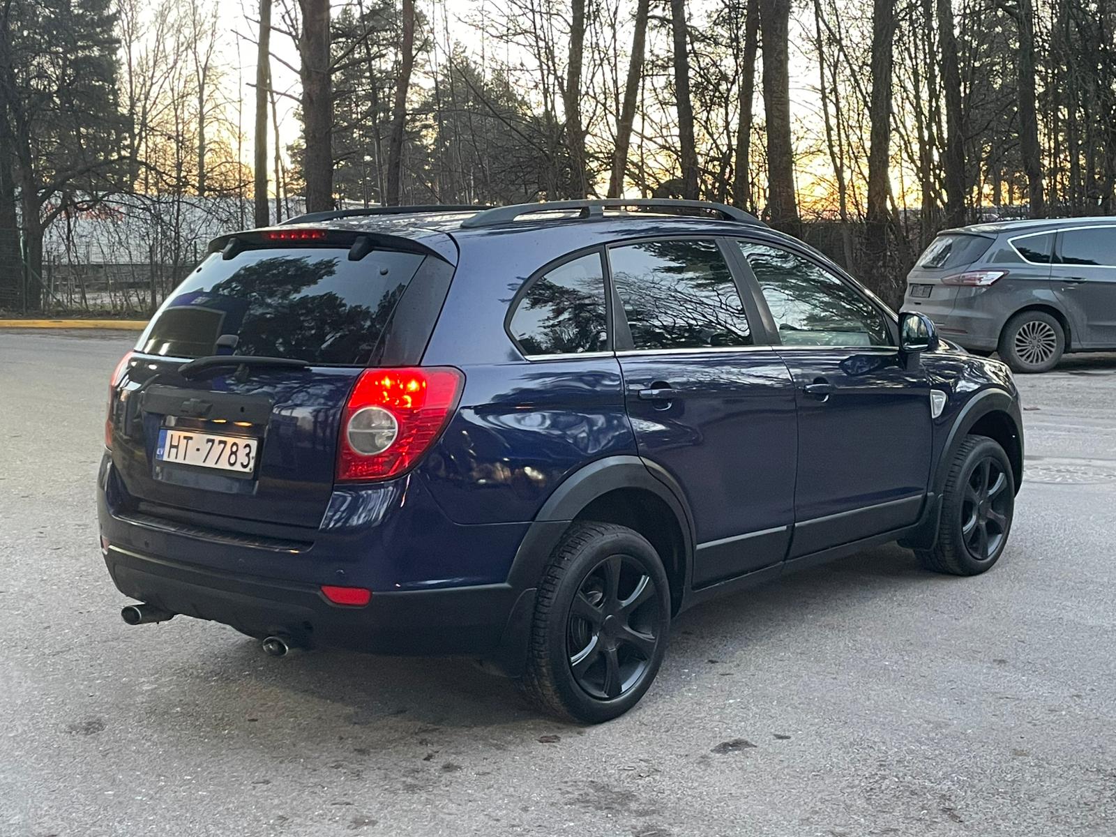 CHEVROLET CAPTIVA 7-VIETAS