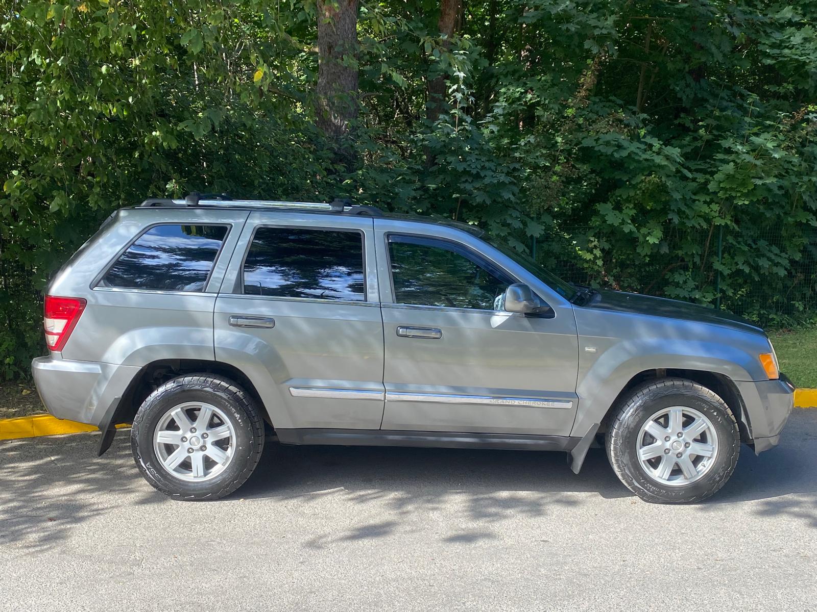 JEEP GRAND CHEROKEE LIMITED EDITION