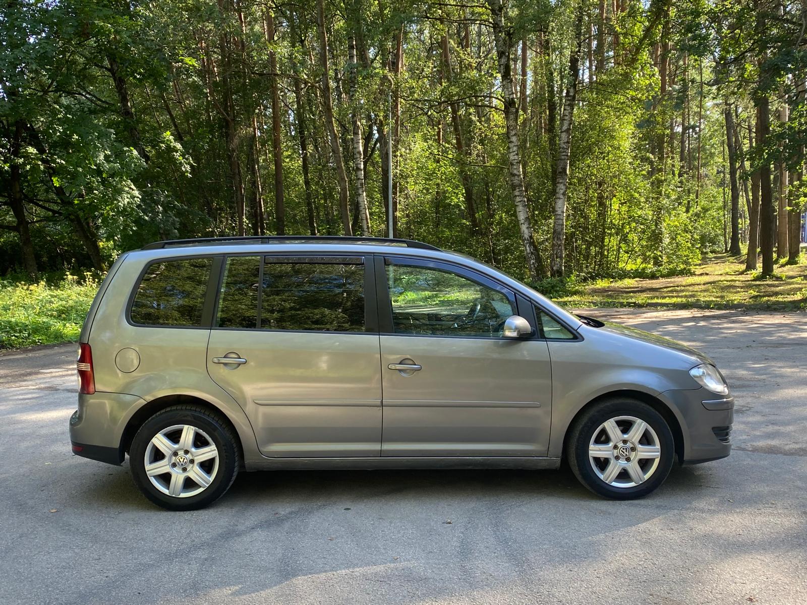 VW TOURAN