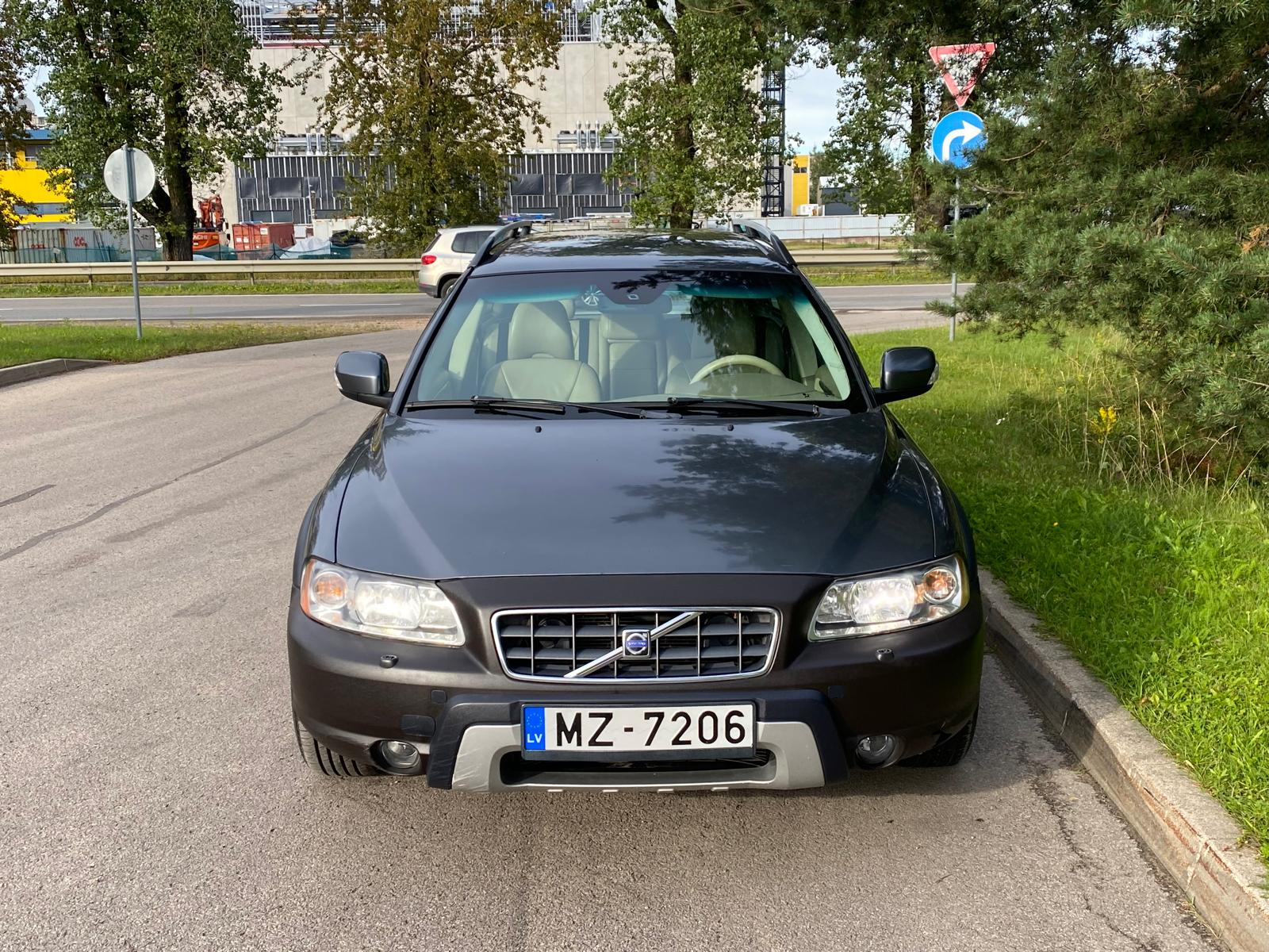 VOLVO XC70 CROSS COUNTRY