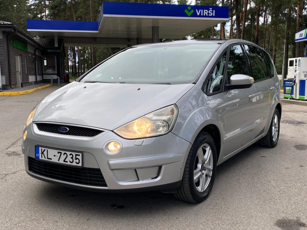Ford S-Max