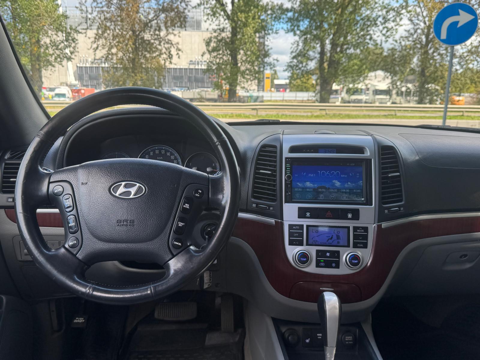 HYUNDAI SANTA FE 4WD