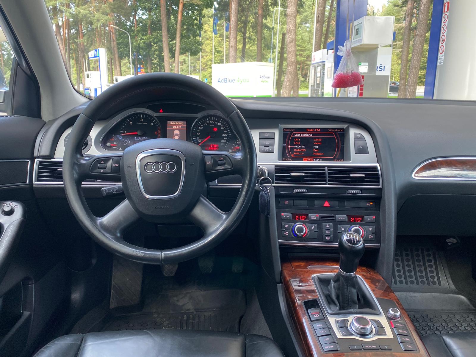 AUDI A6