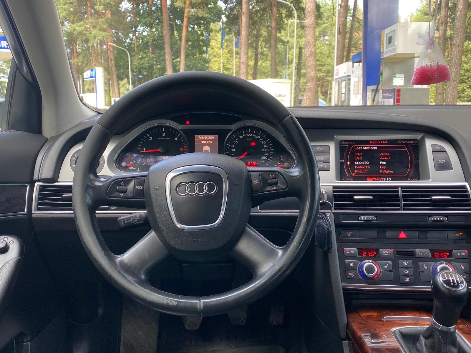 AUDI A6