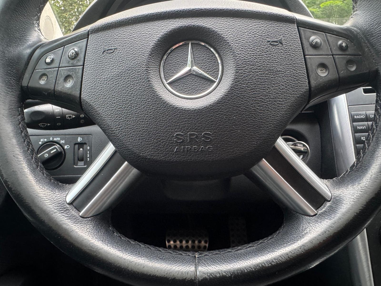 MERCEDES BENZ B 200