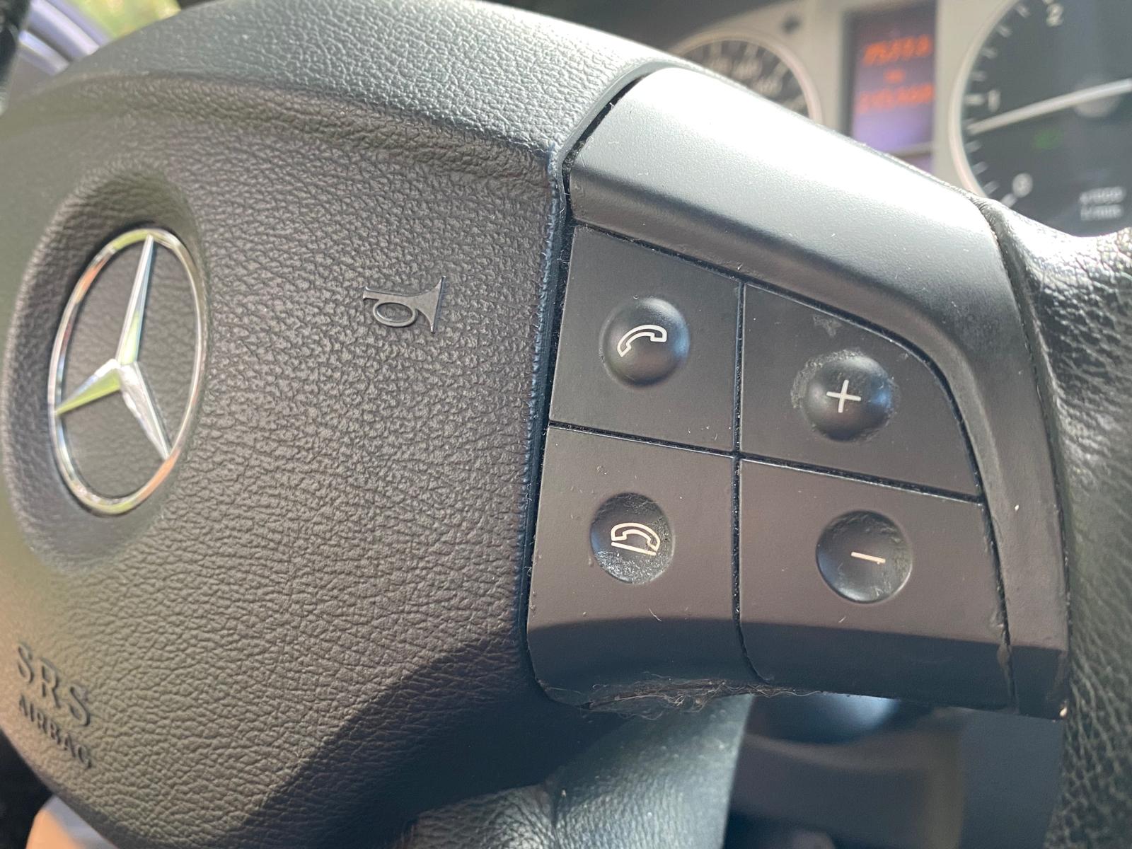 MERCEDES BENZ B 200
