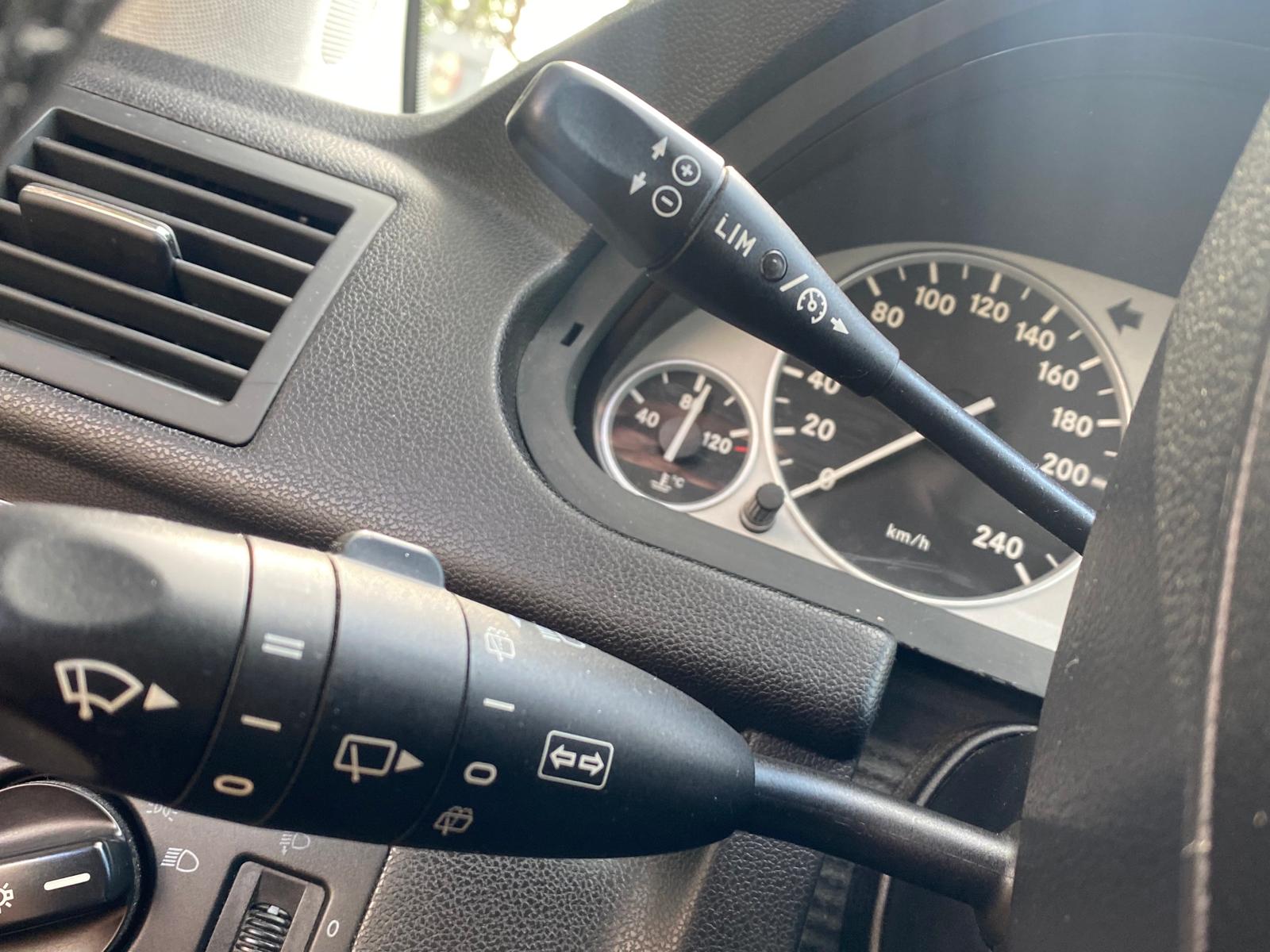 MERCEDES BENZ B 200